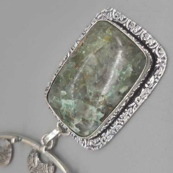 Chrysocolla Necklace - Picture 4 of 6